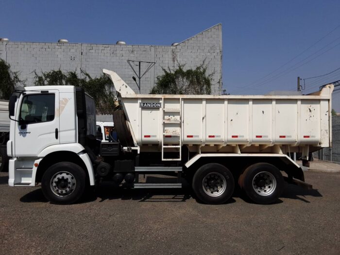 VOLKSWAGEN  -24-280 E CONSTEL. 6X2 2P (DIESEL)(E5) - 2022/ 2023 - Image 2
